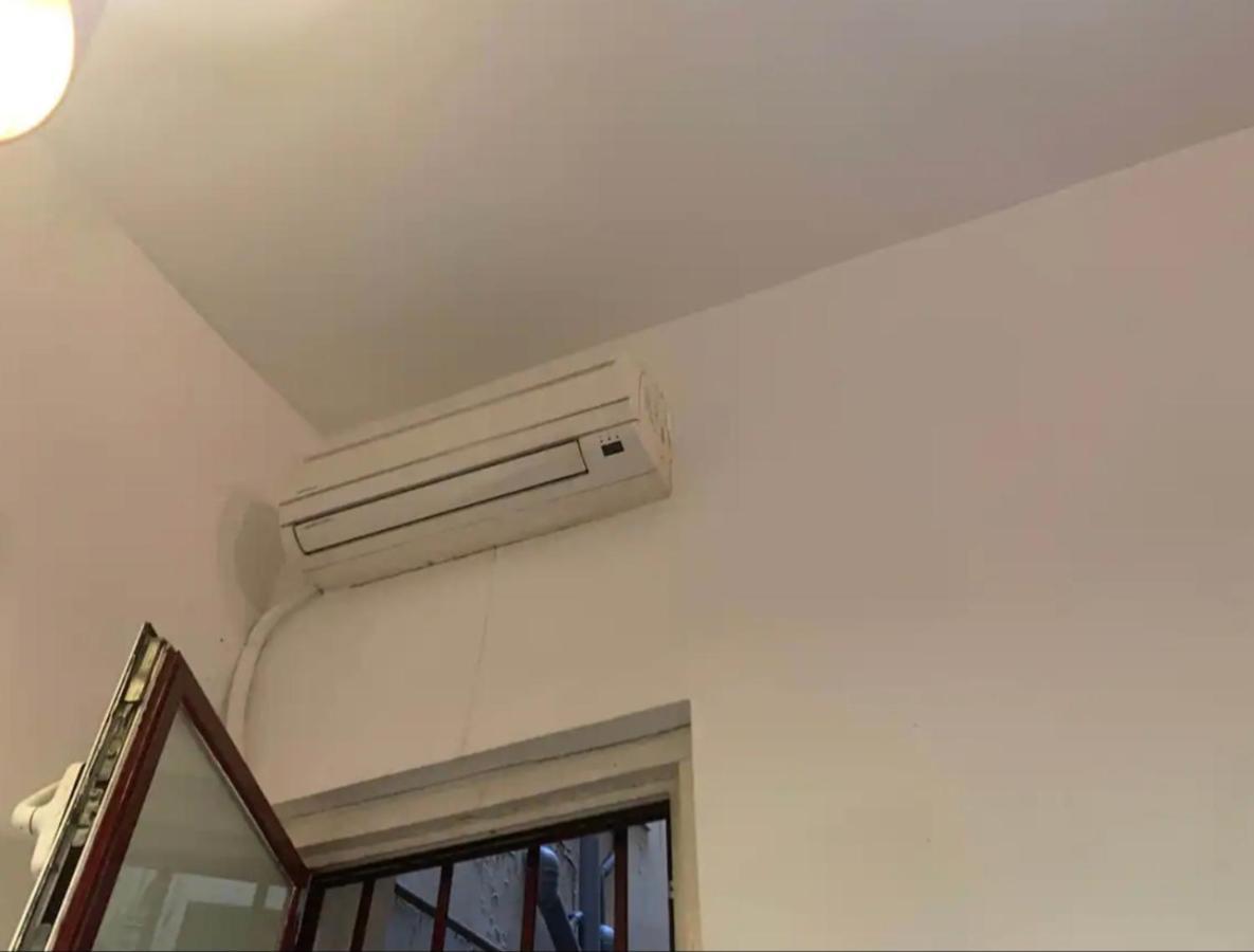 El Capricho De Nina En Lavapies Apartman Madrid Kültér fotó